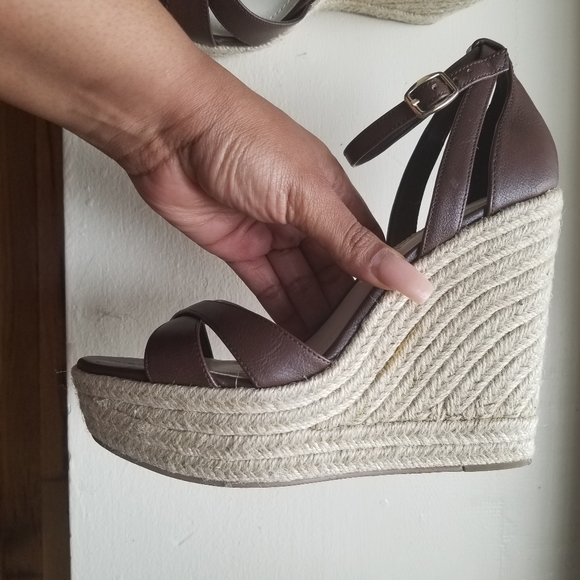 Wedges - Picture 4 of 6